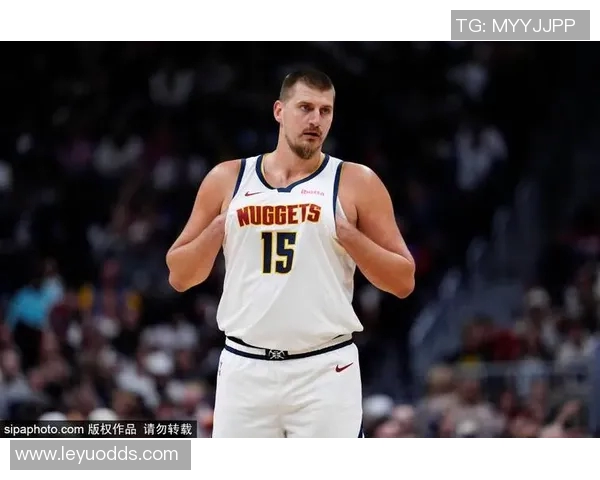 约维奇谈热火团队氛围强调相互鼓励共克难关