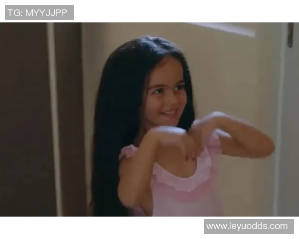 C罗惊喜不已女儿万圣节装扮令人意想不到的创意与惊艳