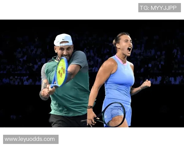 大罗携妻子现场观战网球性别大战与萨巴伦卡克耶高斯亲密合影留念