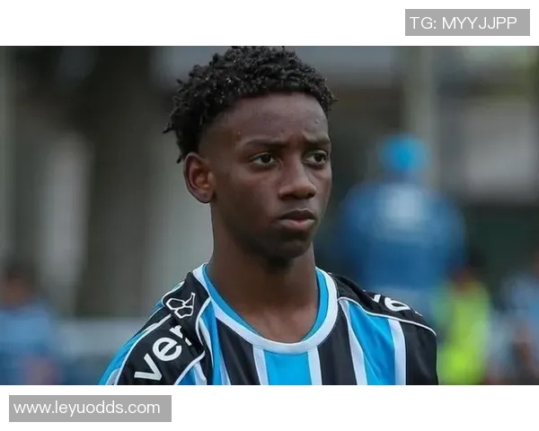 利物浦关注格雷米奥17岁小将梅克尽管一线队表现平平