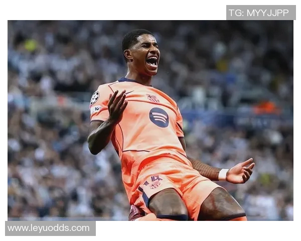 拉什福德在巴萨训练前意外离开甘伯体育城引发关注